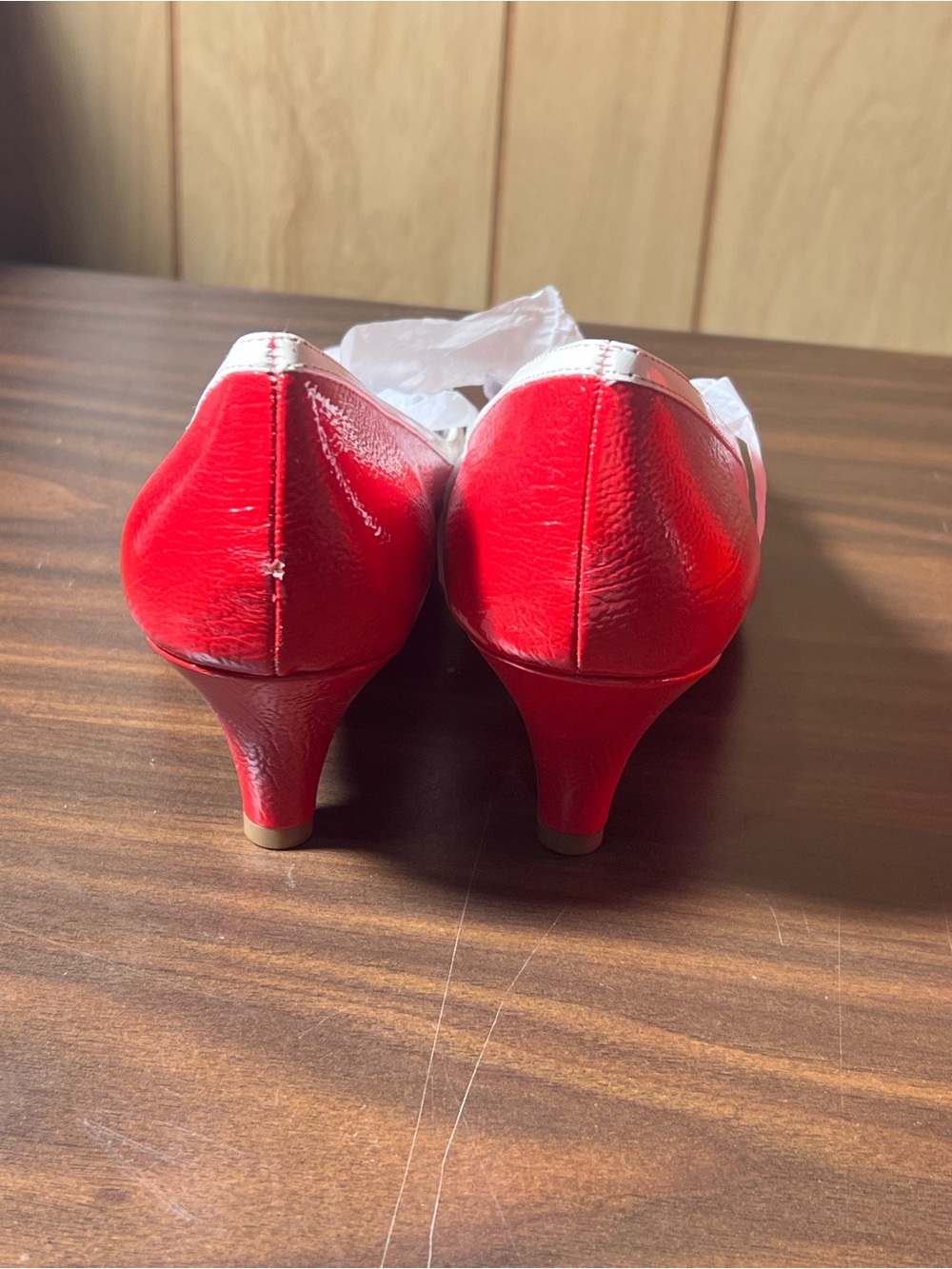 AEROSOLES Red Patent Pumps with White Trim - Picture 5 of 7